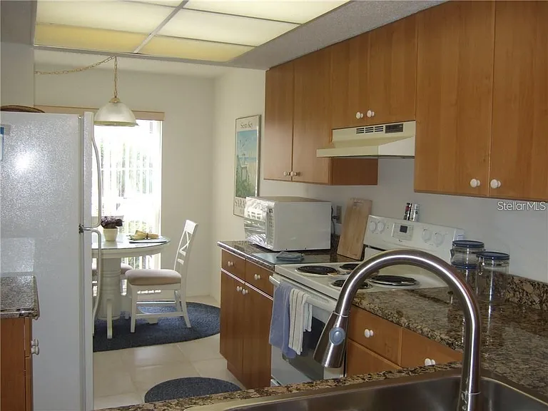 4397 Longmeadow #35 — Photo 12
