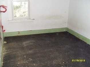 5th image of 157 Bidwell St W
