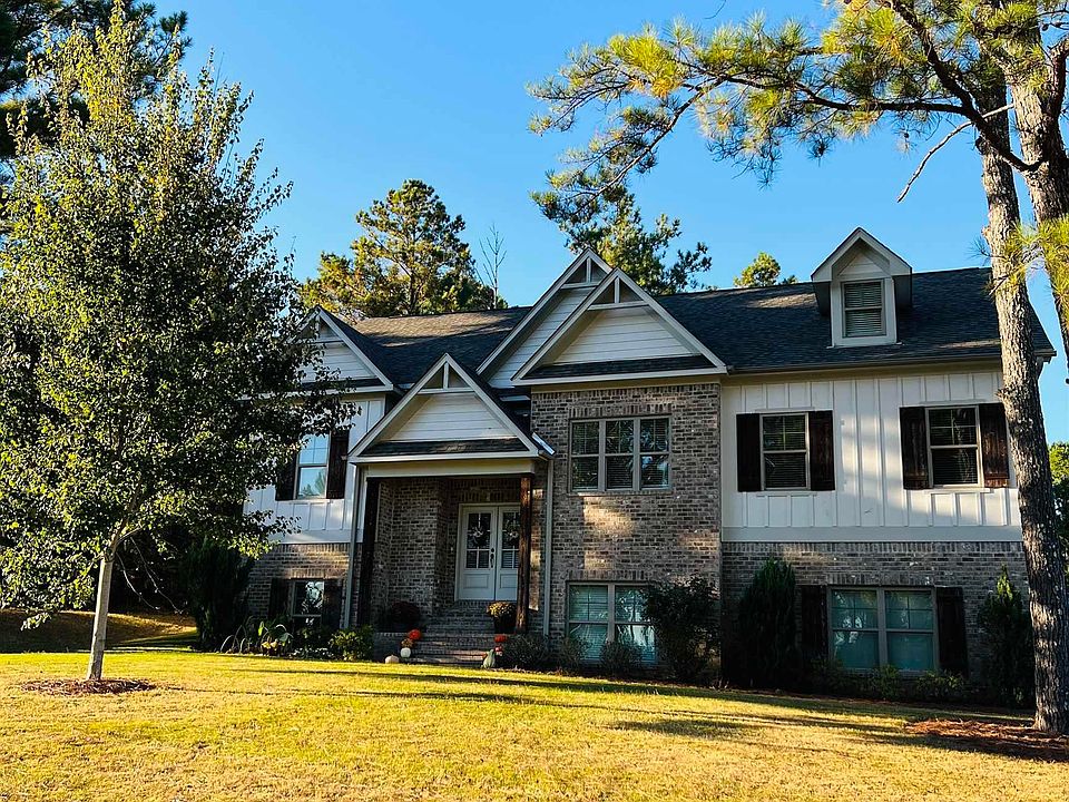 1st image of 240 Homestead Dr