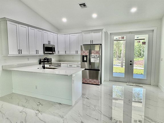 4th image of 17182 NW 284th Street