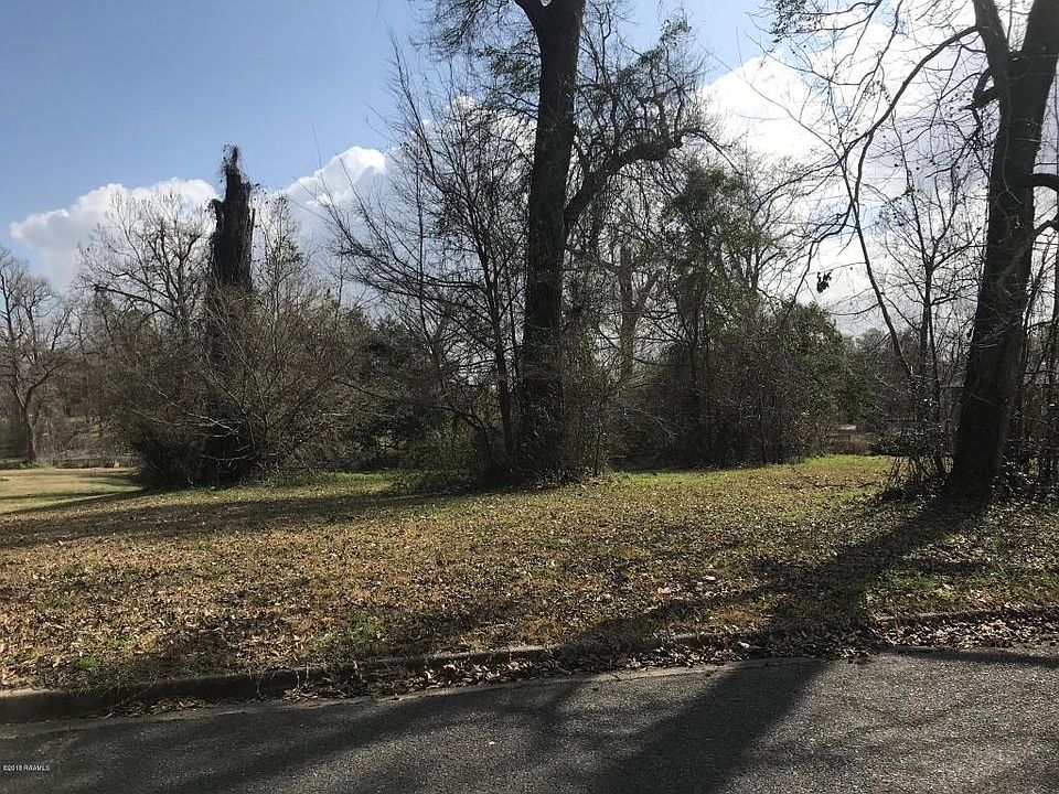 1st image of 1438 Parkview Dr #D