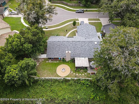 5th image of 4603 Freshwind Ave