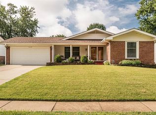 2100 Huntington Dr, Florissant, MO