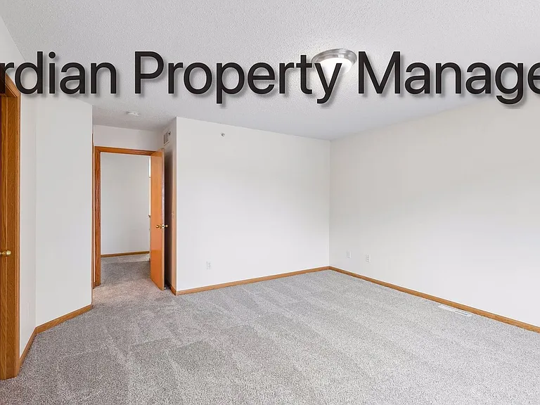 249 Pleasant Ln — Photo 17