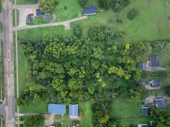 401 E McKinley Ave, Des Moines, IA 50315