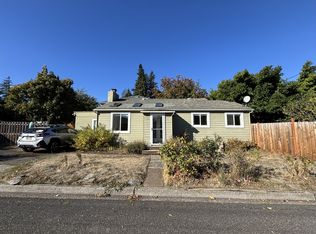 1308 18th St, Hood River, OR 97031
