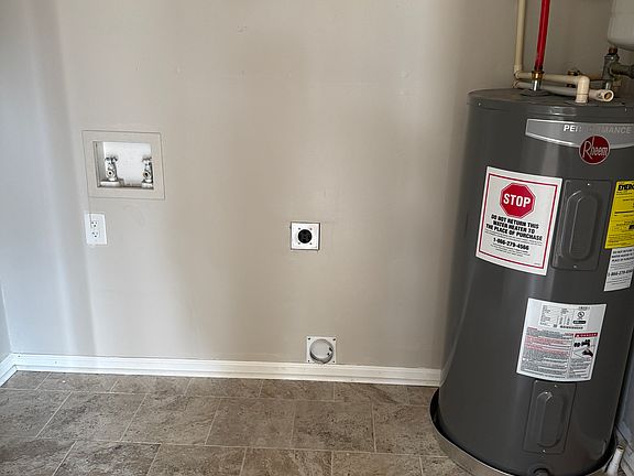 3rd image of 1410 E Thirtyfirst St