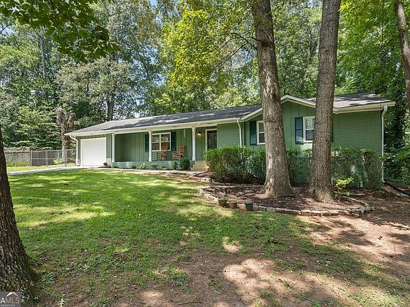 3rd image of 2064 Leatherleaf Ct SW