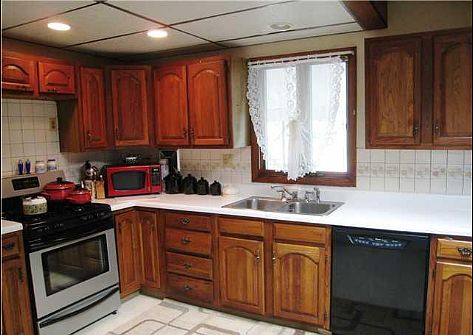 3rd image of 118 Mackay Ave