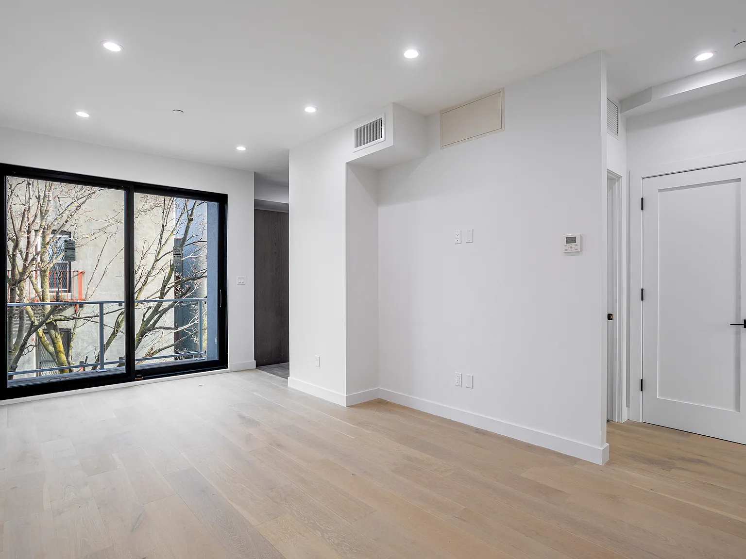 3017 Brighton Eighth Street — Photo 1