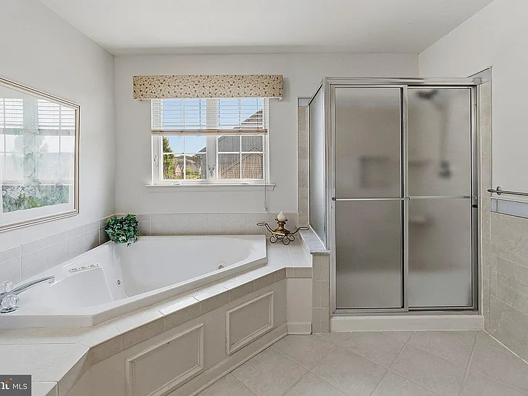 537 Riggs Ave — Photo 20