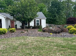 334 Knollwood Ln, Woodstock, GA 30188