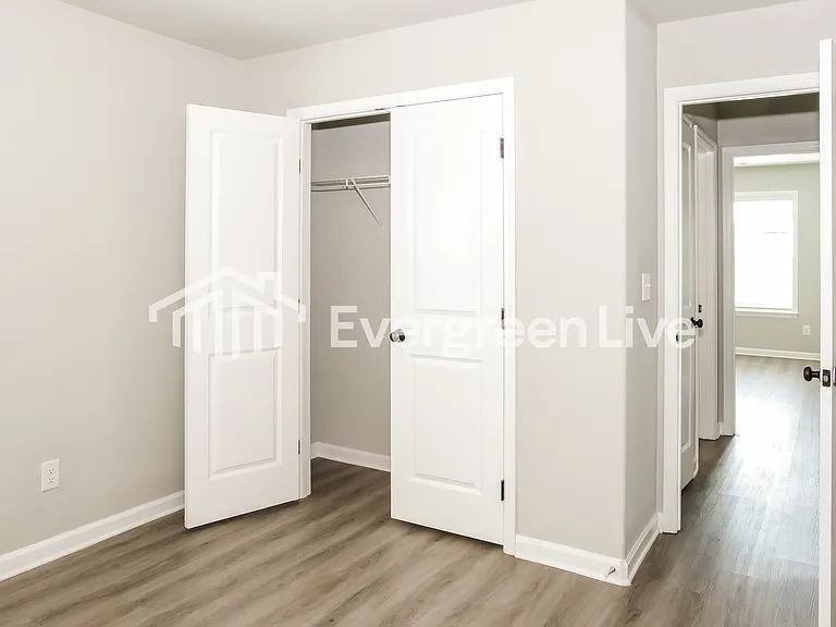 105 Ocean Springs Ave — Photo 11