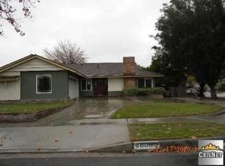 28033 Wellston Dr, Santa Clarita, CA 91350