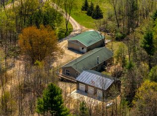 1651 150th Ave, Morley, MI 49336