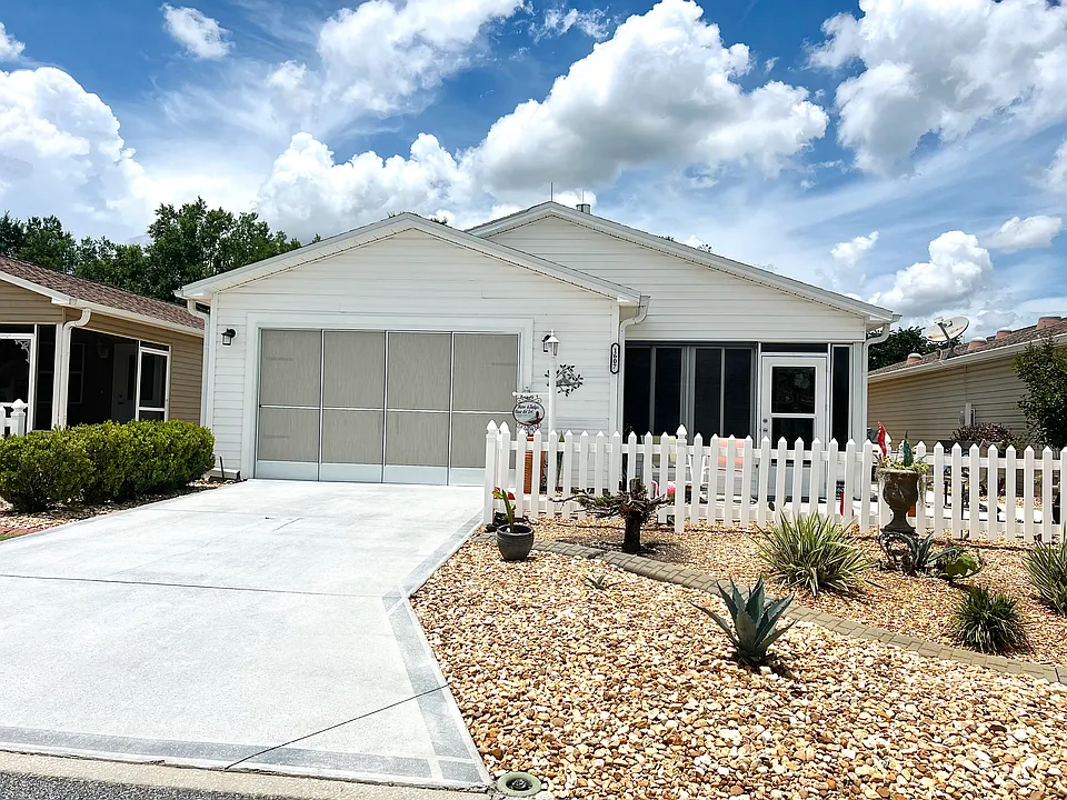 1607 Allendale Pl