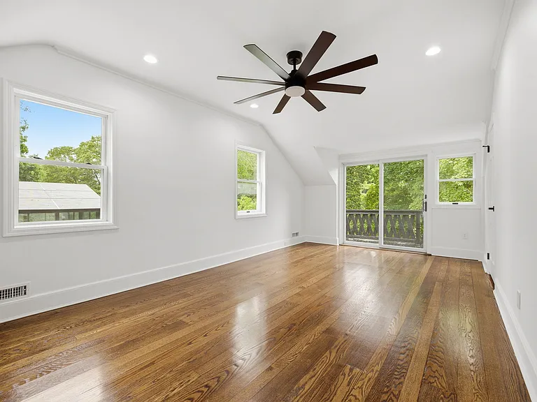 1 Tulip Tree Ln — Photo 38