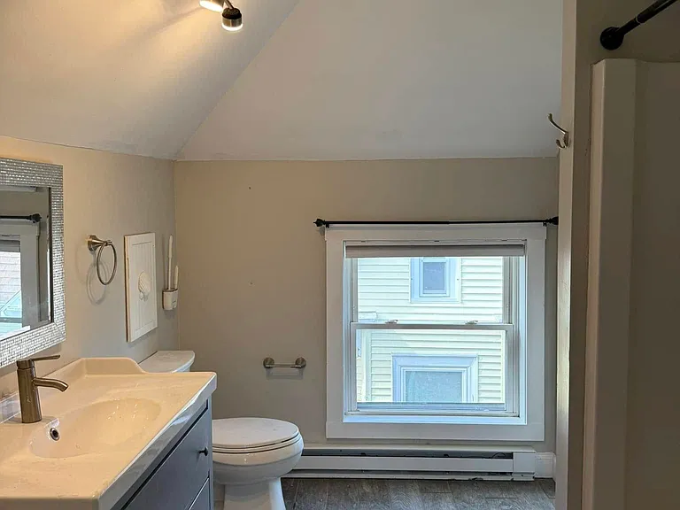22 Clark St — Photo 3