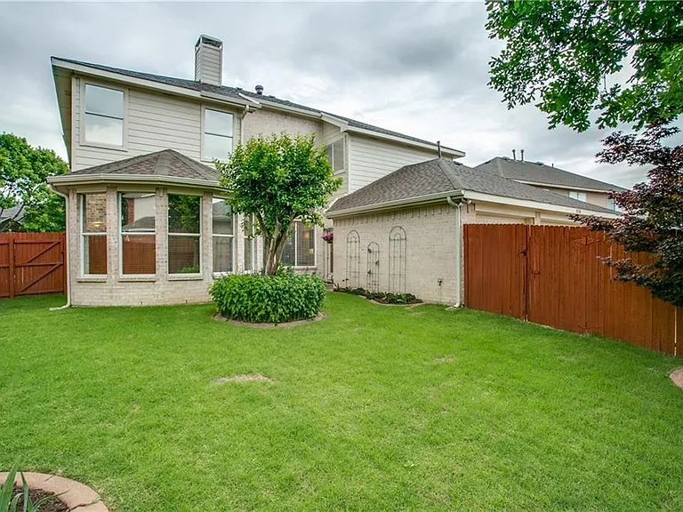 8120 Grand Canyon Dr — Photo 13