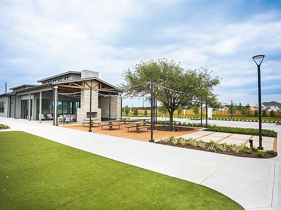 7th image of this home