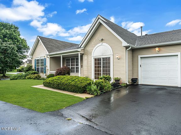 5th image of 11 Deerchase Lane