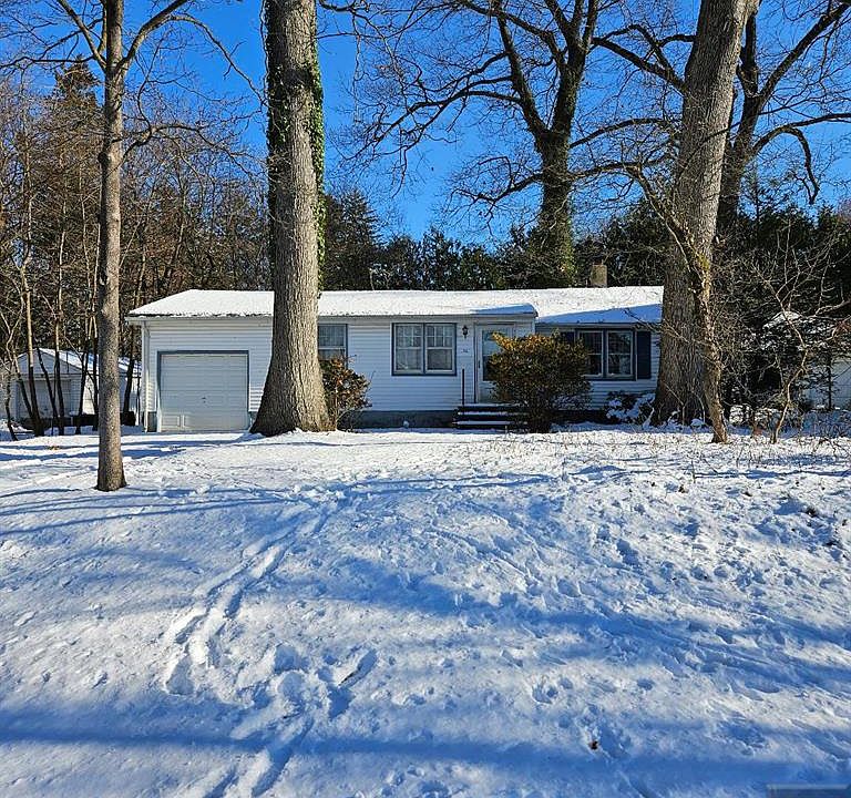 1st image of 96 Woodside Ave