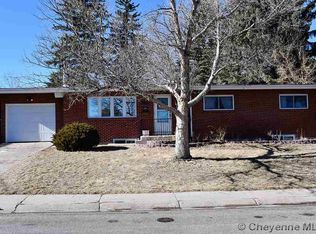 3414 Green Valley Rd, Cheyenne, WY 82001