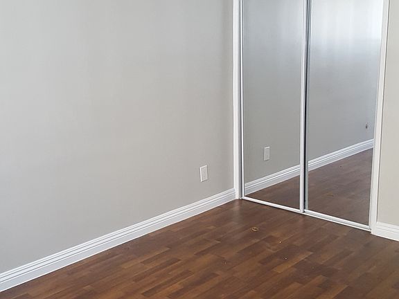 5th image of 345 S Manhattan Pl APT 208