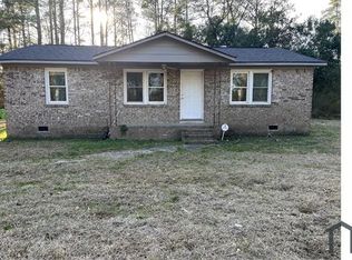 1764 Poultry Ln, Gadsden, SC 29052