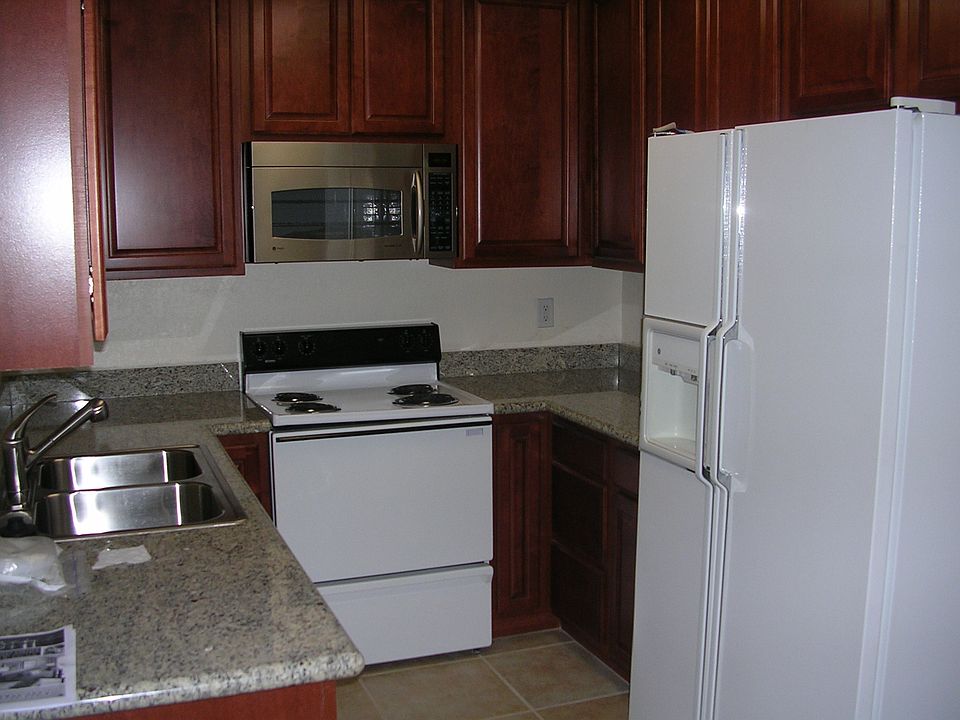 1st image of 3645 Ash St Unit 2