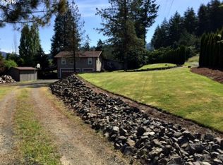 216 Terrace Dr, Glide, OR 97443