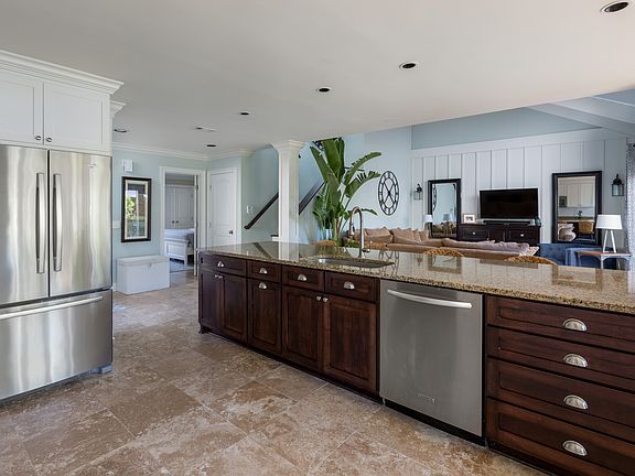 2nd image of 68 Plantation Dr APT 210