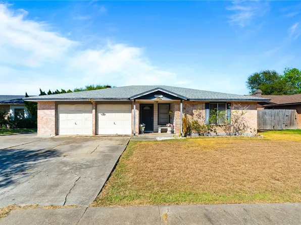 1908 Falcon Dr, Portland, TX 78374