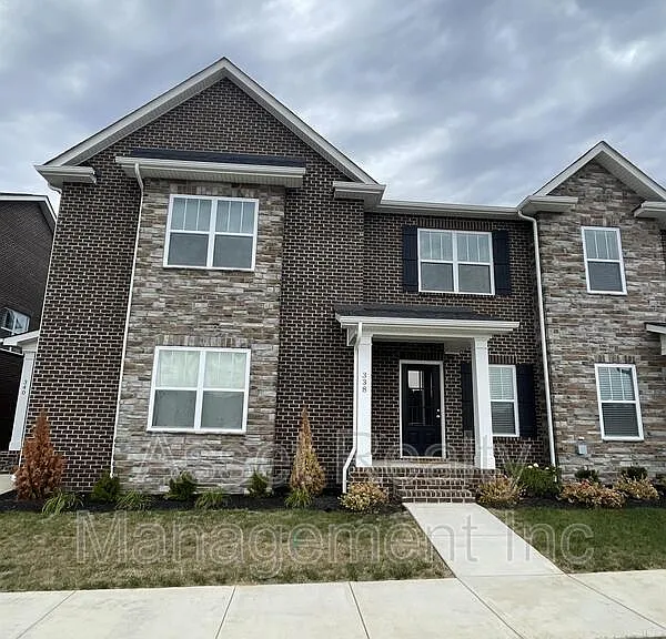 338 Broadberry Ave — Photo 1