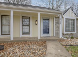 10400 Noland Rd, Overland Park, KS 66215