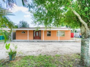 160 Stephenson Dr, West Melbourne, FL 32904
