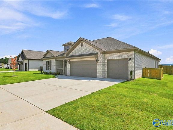 4th image of 104 Clift Creek Dr