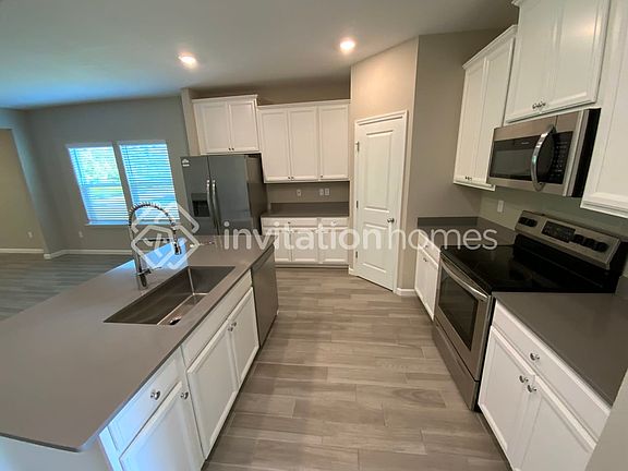 5th image of 6382 Starlight Dr
