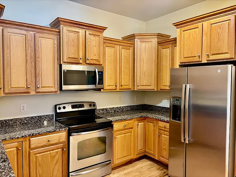 5215 Center St #105 — Photo 10