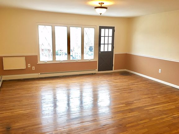 2nd image of 7817 151st Ave