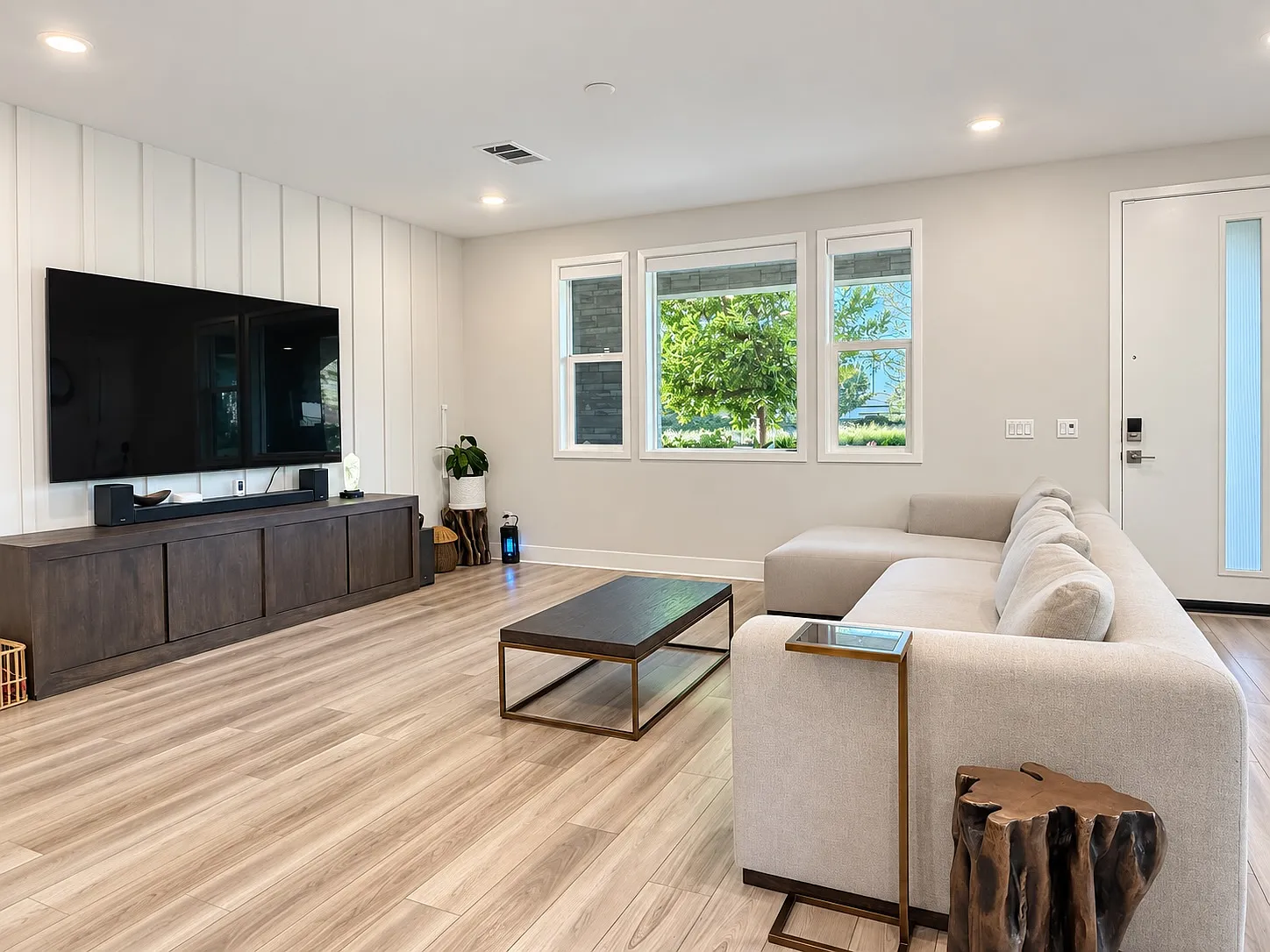 4 bed, 4.5 bath, 3011 sqft, $7,000 — Photo 4