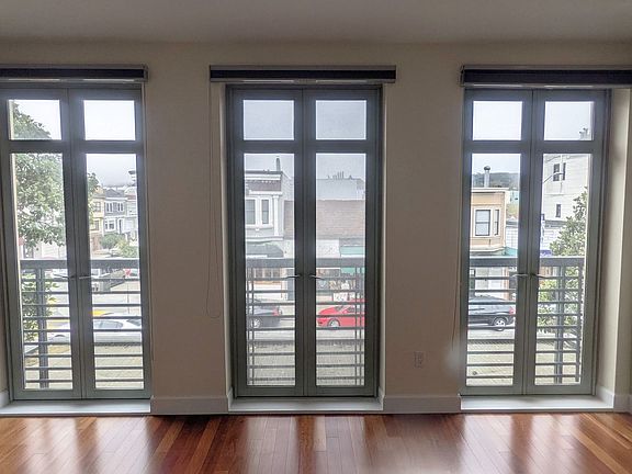4th image of 741 Clement St #741