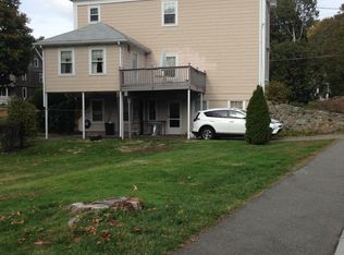 96 Pleasant St, Woburn, MA 01801