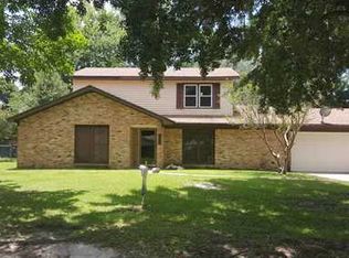 2613 Northridge Dr, Gautier, MS 39553