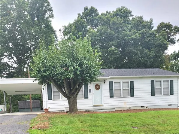 401 Faw St, Wilkesboro, NC 28697