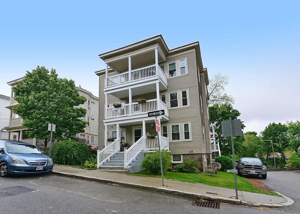1st image of 17 Wachusett St