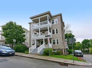 17 Wachusett St, Jamaica Plain, MA 02130