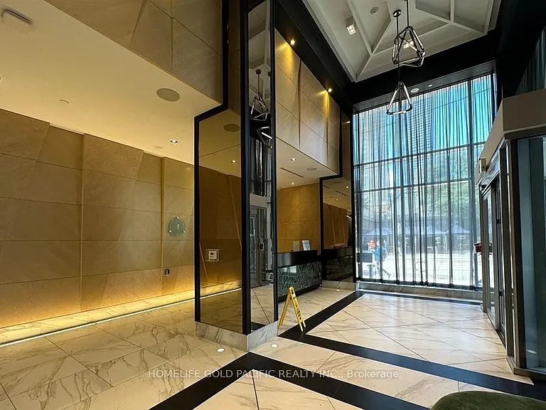 89 McGill St #2805 — Photo 3