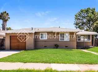 2049 E Lincoln Ave, Escondido, CA 92027