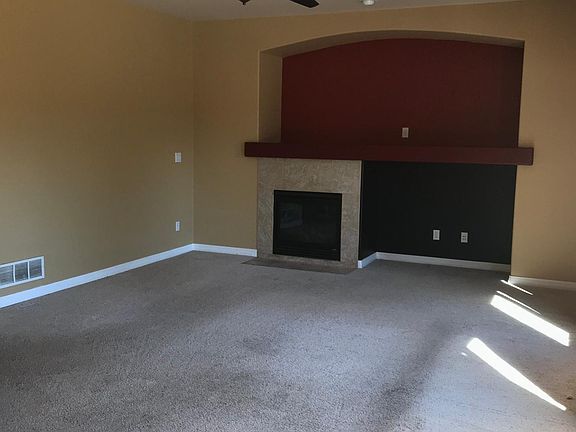 5th image of 7235 Range Ranch Dr